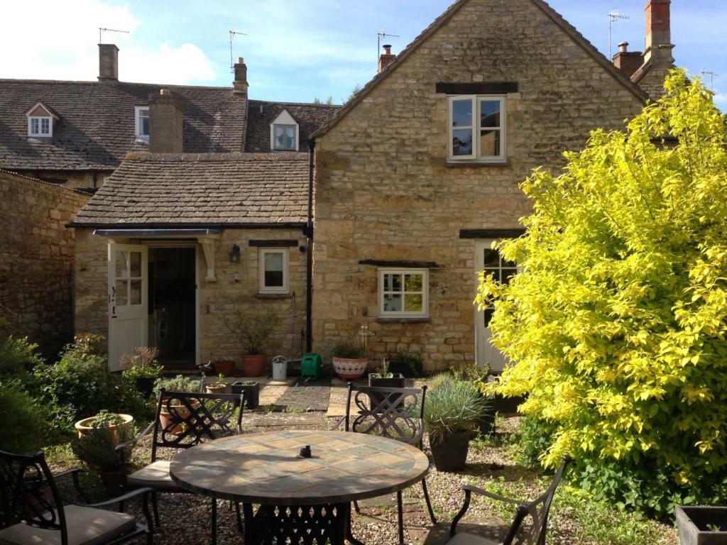 2 Bedroom Cottage Chipping Campden تْشيبينْغْ كامبدين المظهر الخارجي الصورة